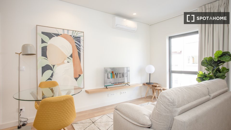 Apartment Porto, 1 bed, 46m² — photo 14