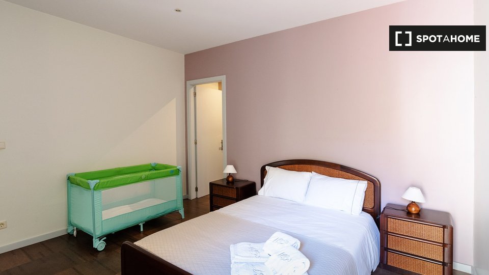 Apartment Porto, 1 bed, 150m² — photo 16