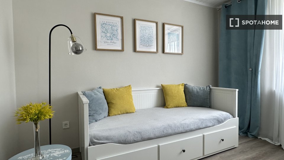 Double room Ljubljana, 3 beds, 90m² — photo 8