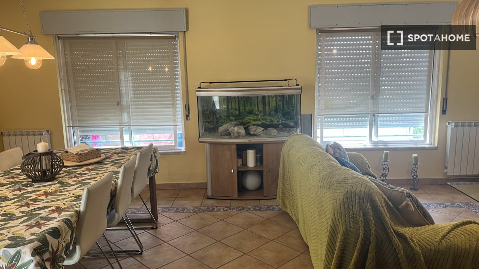 Double room Lisbon, 4 beds, 150m² — photo 2
