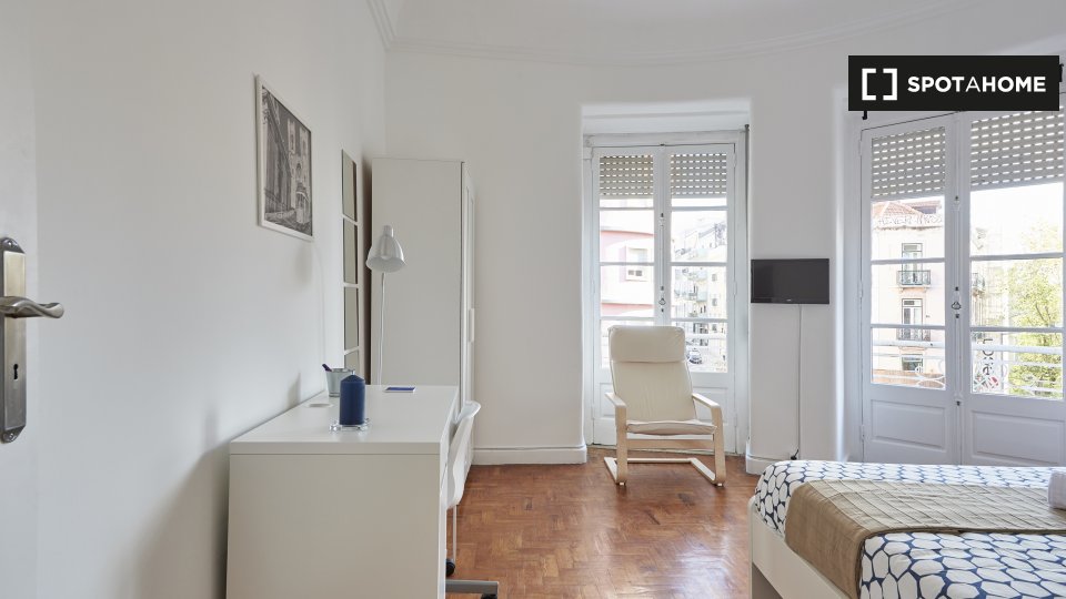 Apartment Lisbon, 6 beds — photo 5