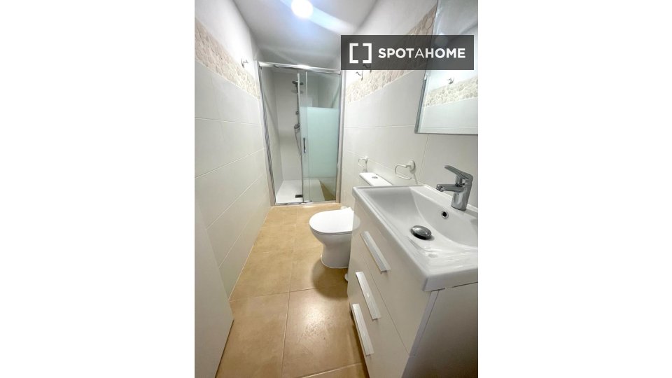 Chambre double Valence, 5 chambres — photo 12