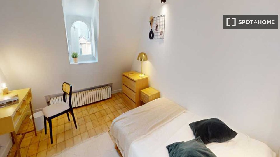 Double room Paris, 6 beds, 150m² — photo 18