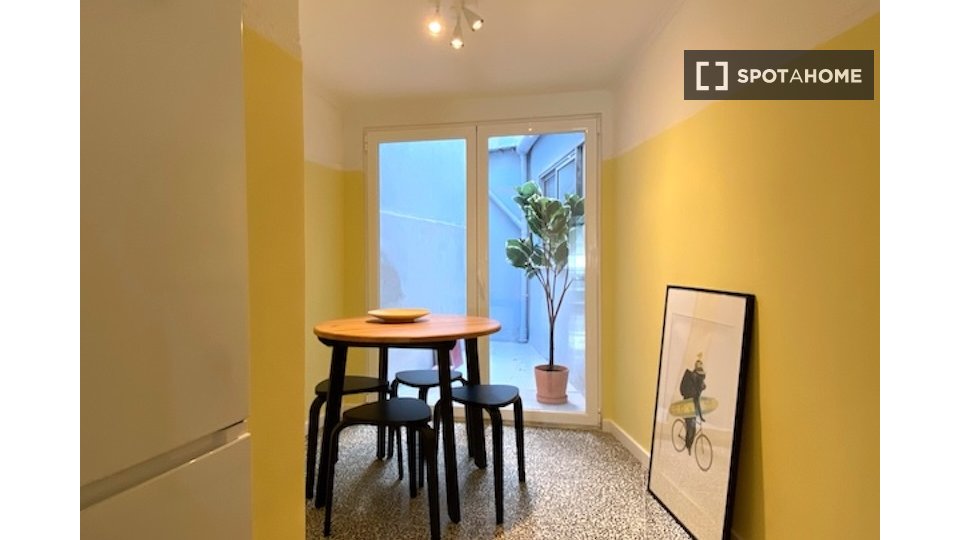 Apartment Lisbon, 2 beds — photo 34