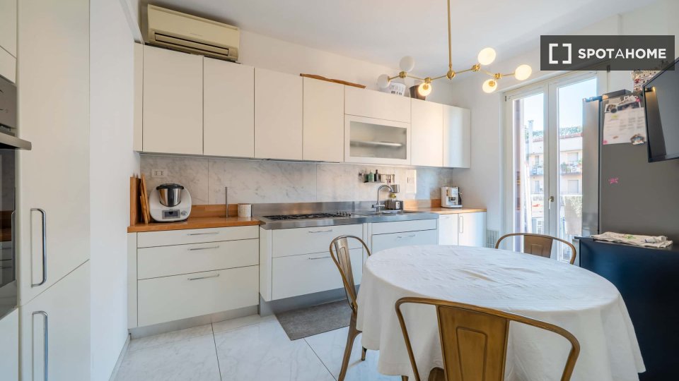 Apartment Milan, 1 bed, 200m² — photo 6