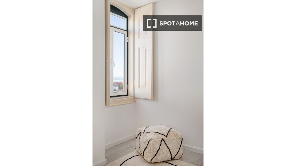 Apartment Lisbon, 2 beds — photo 1