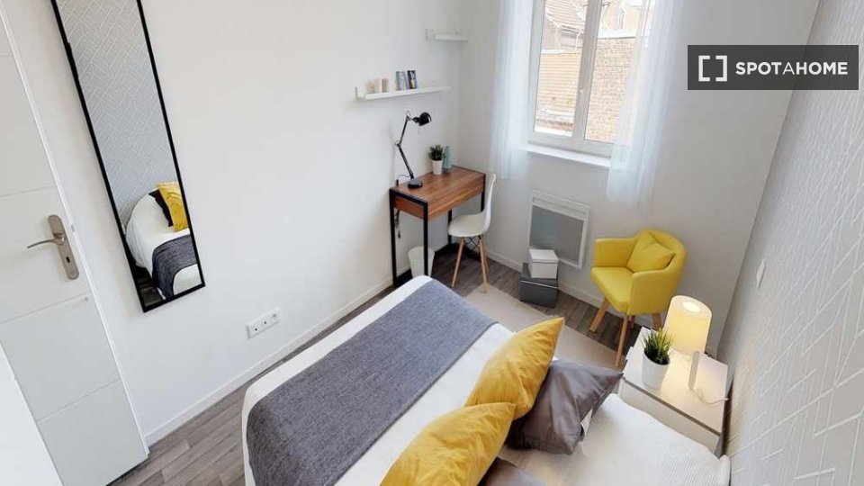 Double room Lille, 4 beds, 80m² — photo 9