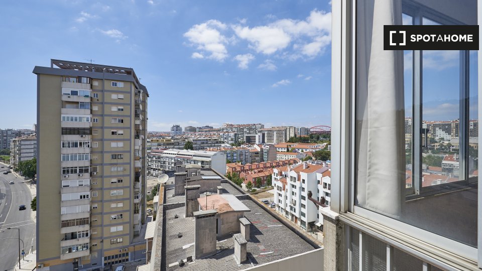 Double room Lisbon, 8 beds — photo 11