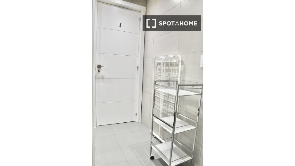 Apartment mono Madrid, 39m² — photo 5