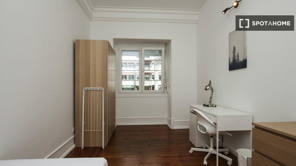 Double room Lisbon, 9 beds — photo 2