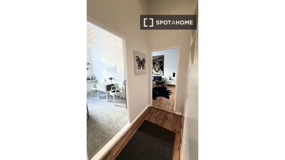Apartment Berlin, 1 bed, 43m² — photo 1