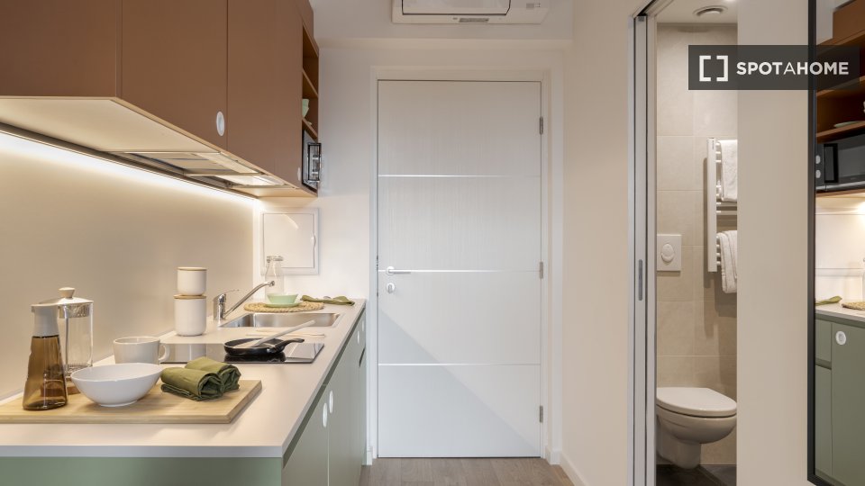 Double room Florence, 2 beds, 21m² — photo 3