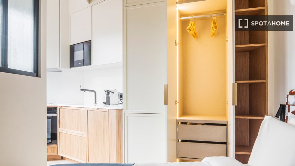 Apartment Paris, 1 bed, 31m² — photo 15