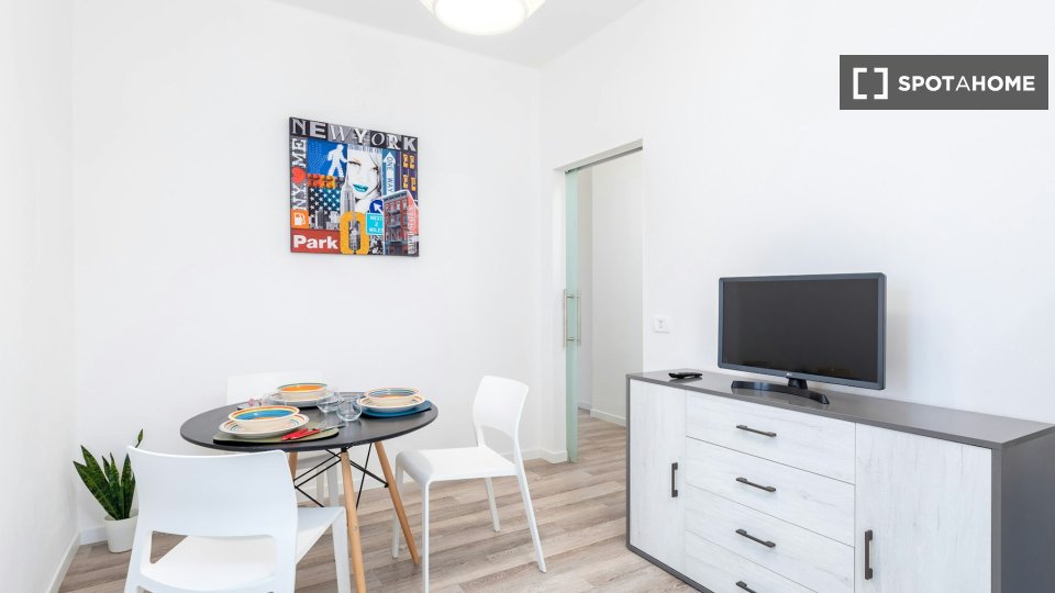 Double room Trento, 3 beds — photo 3