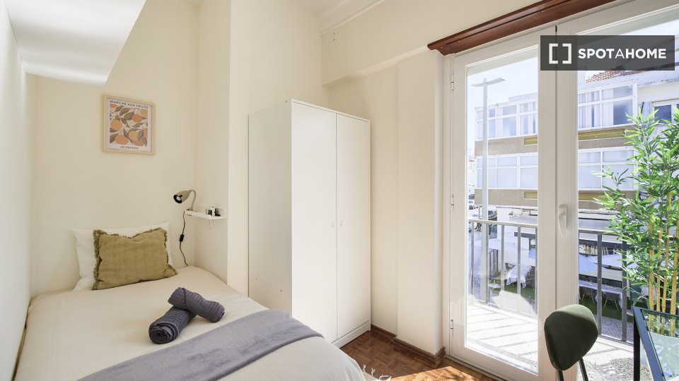 Double room Lisbon, 10 beds — photo 2