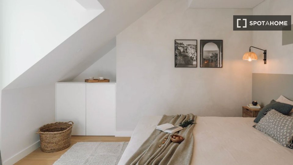 Apartment Lisbon, 1 bed — photo 18