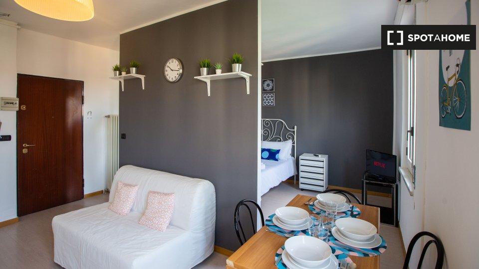 Apartment mono Milan, 35m² — photo 1