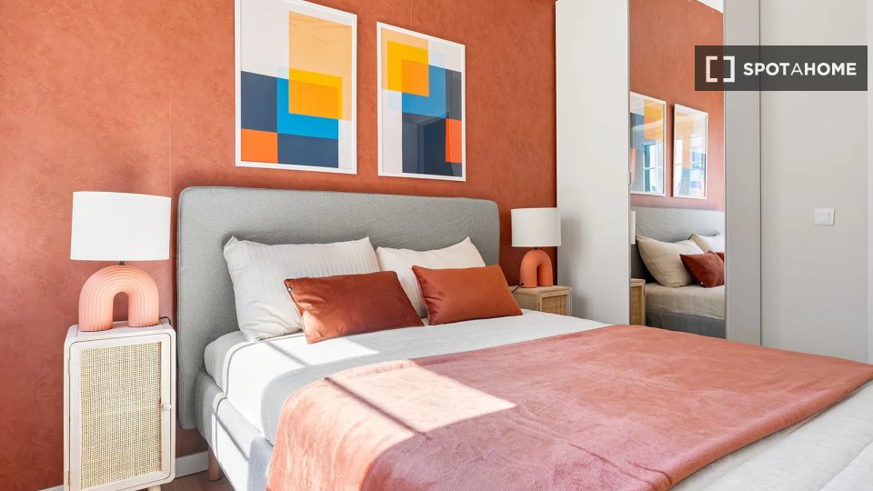 Double room Lisbon, 5 beds — photo 10