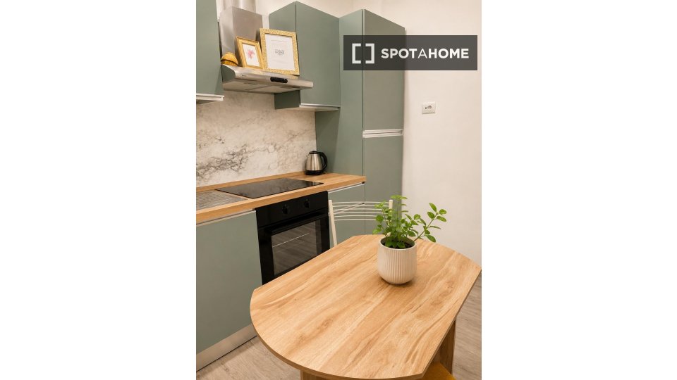 Apartment Milan, 1 bed — photo 14