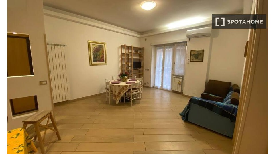 Apartment Rome, 2 beds — photo 4