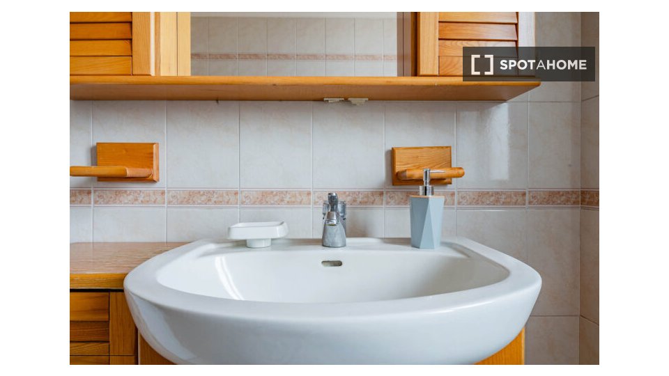 Double room Milan, 3 beds — photo 6