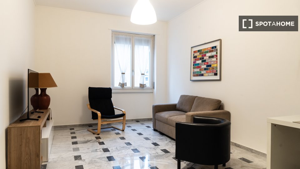 Apartment Milan, 1 bed — photo 1