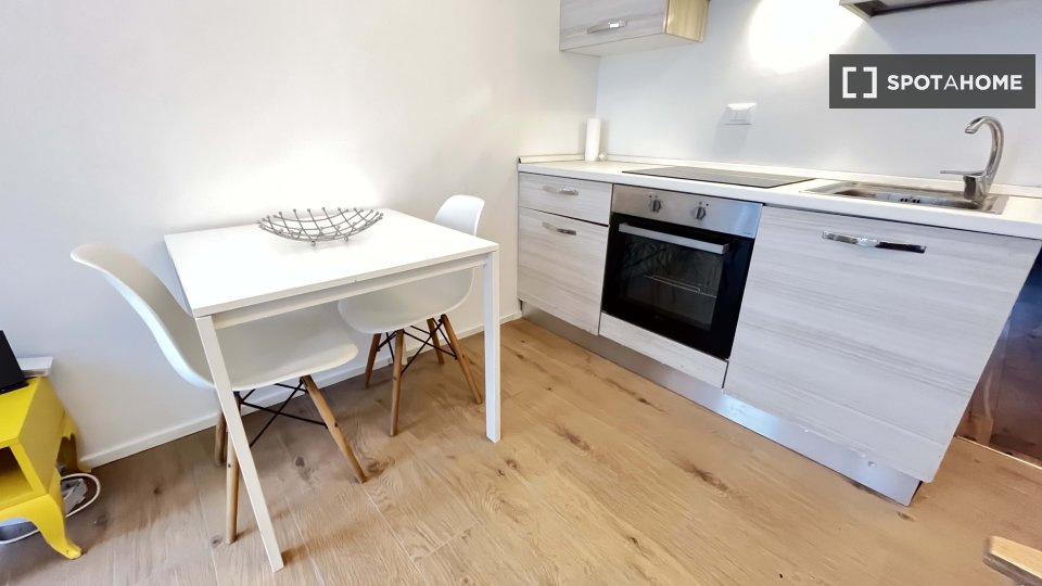 Apartment mono Milan, 38m² — photo 1