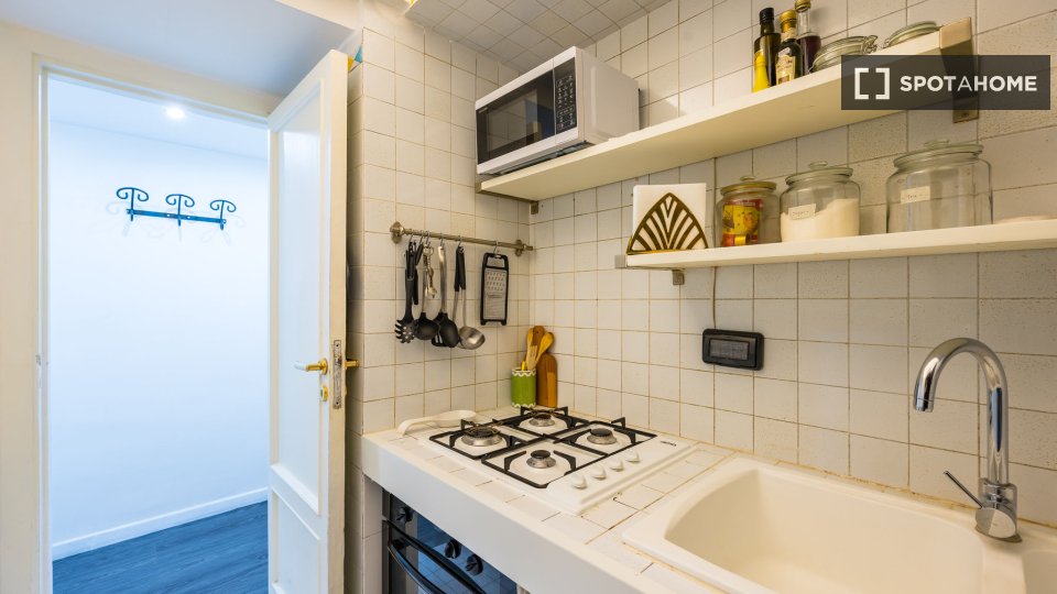 Apartment Naples, 1 bed, 70m² — photo 13