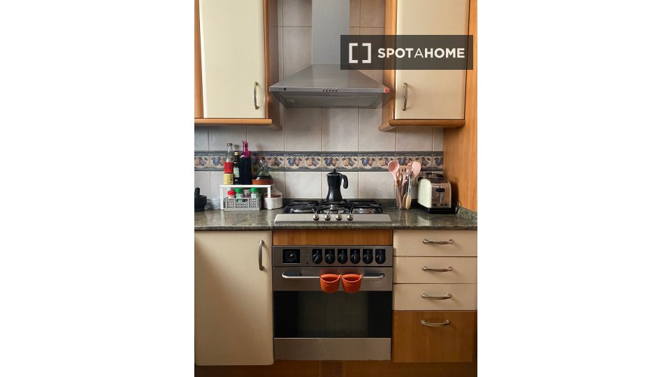 Double room Barcelona, 2 beds, 75m² — photo 13