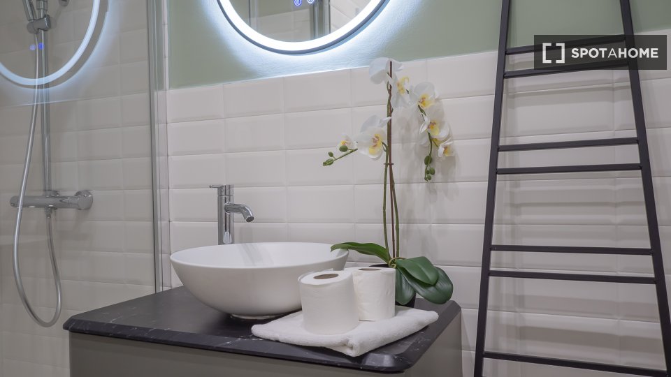 Apartment Milan, 2 beds, 45m² — photo 13