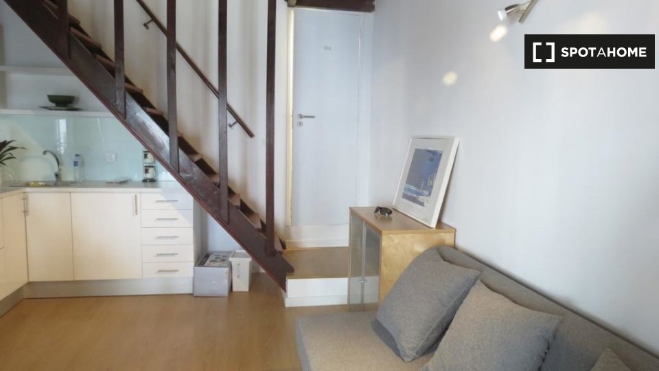 Apartment Lisbon, 1 bed — photo 2