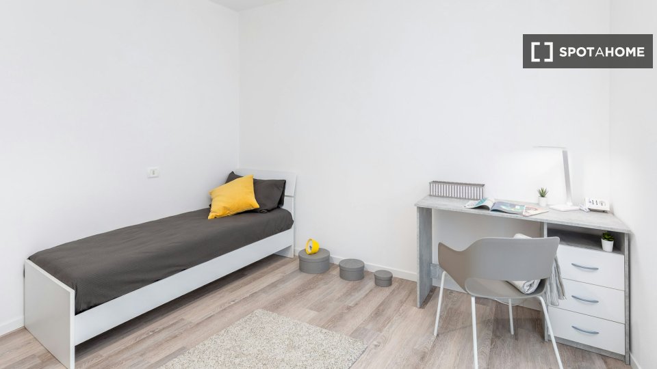 Double room Trento, 3 beds — photo 11