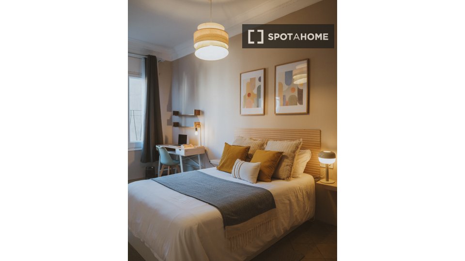 Double room Barcelona, 10 beds, 220m² — photo 20