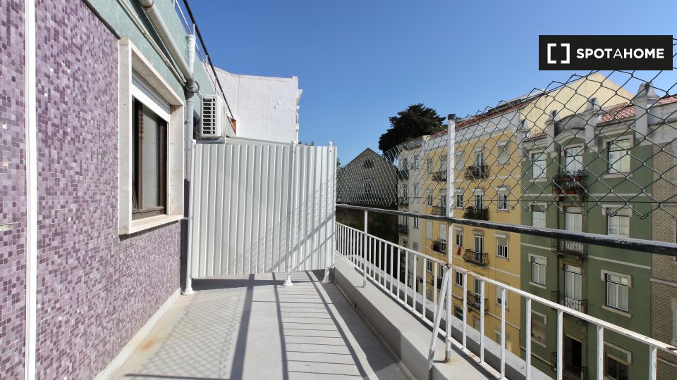 Double room Lisbon, 8 beds — photo 6