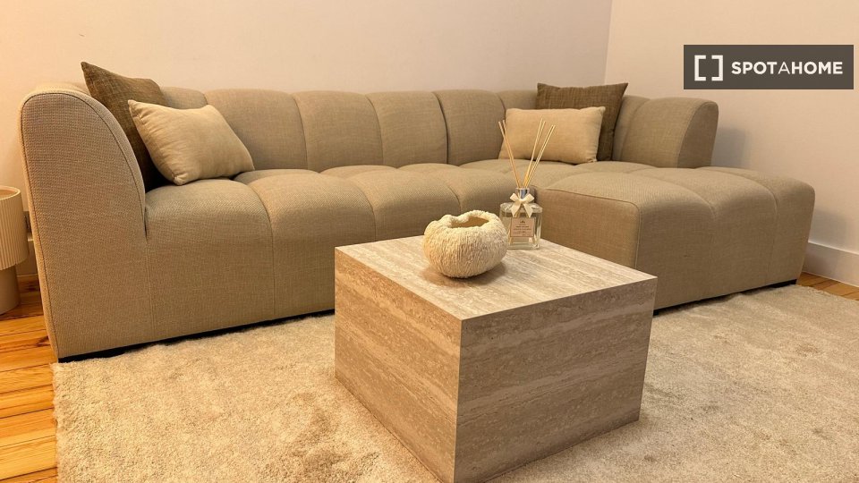 Apartment Lisbon, 2 beds — photo 12