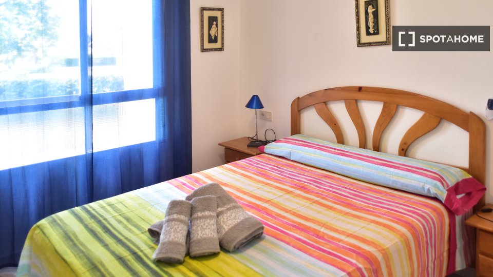 Apartment Alicante, 2 beds, 65m² — photo 17