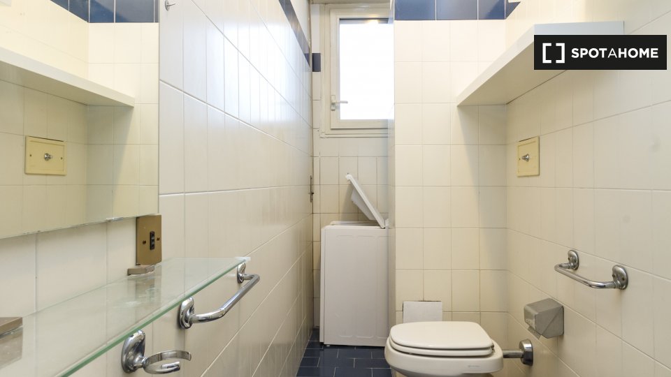 Double room Milan, 6 beds, 100m² — photo 44