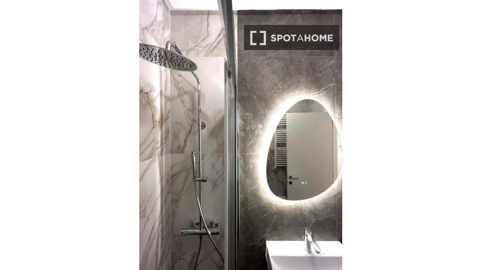 Apartment Rome, 1 bed, 72m² — photo 18