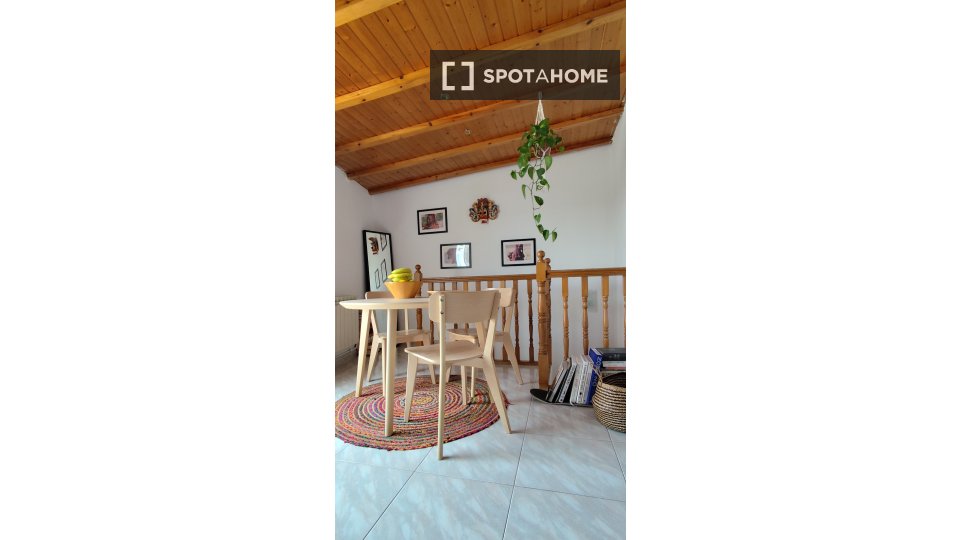 Apartment Barcelona, 1 bed, 80m² — photo 4