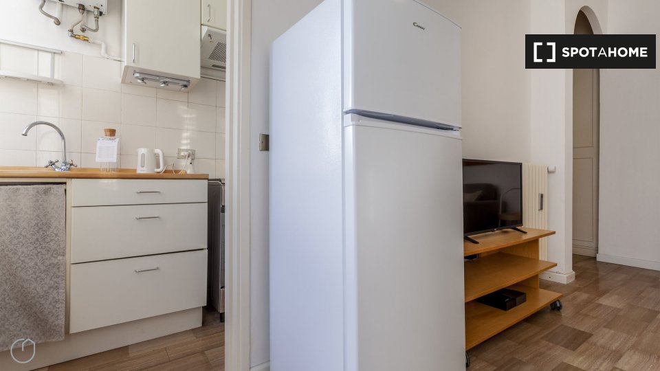 Apartment Milan, 1 bed, 63m² — photo 12