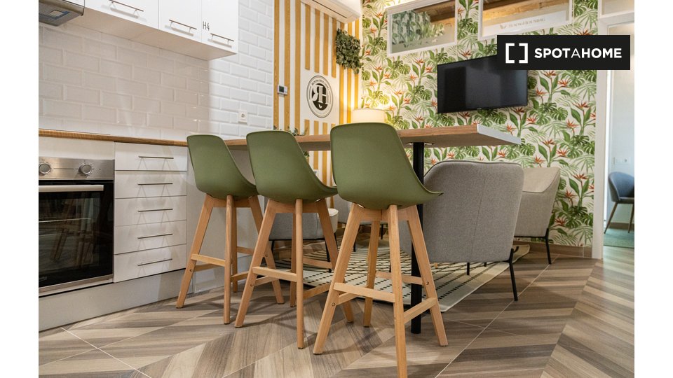 Double room Barcelona, 4 beds, 98m² — photo 36