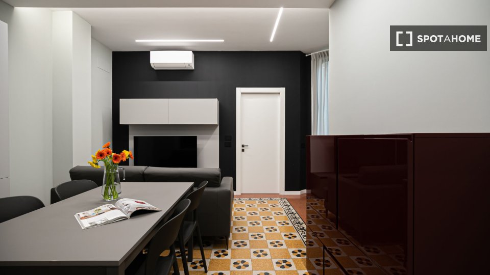 Apartment Milan, 2 beds, 72m² — photo 10
