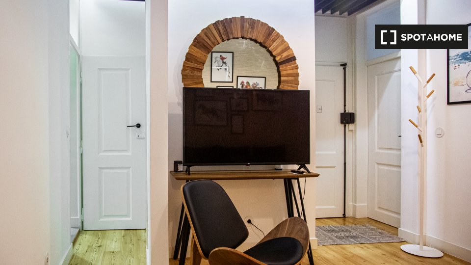 Apartment Lisbon, 2 beds — photo 7