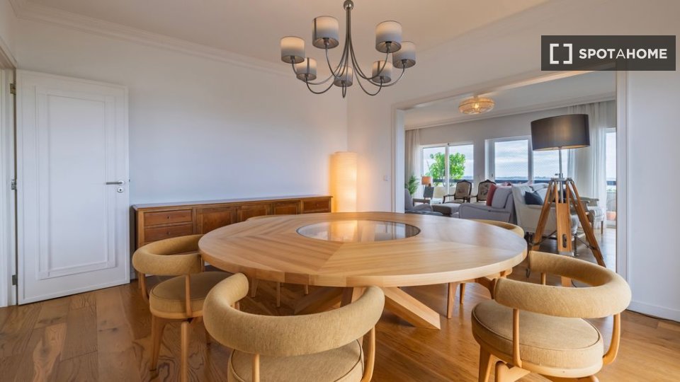 Apartment Lisbon, 3 beds — photo 1