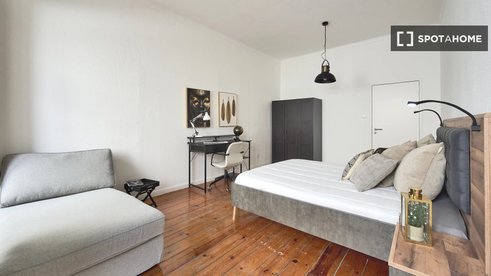 Double room Lisbon, 13 beds — photo 4