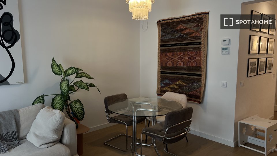Apartment Barcelona, 2 beds, 80m² — photo 13