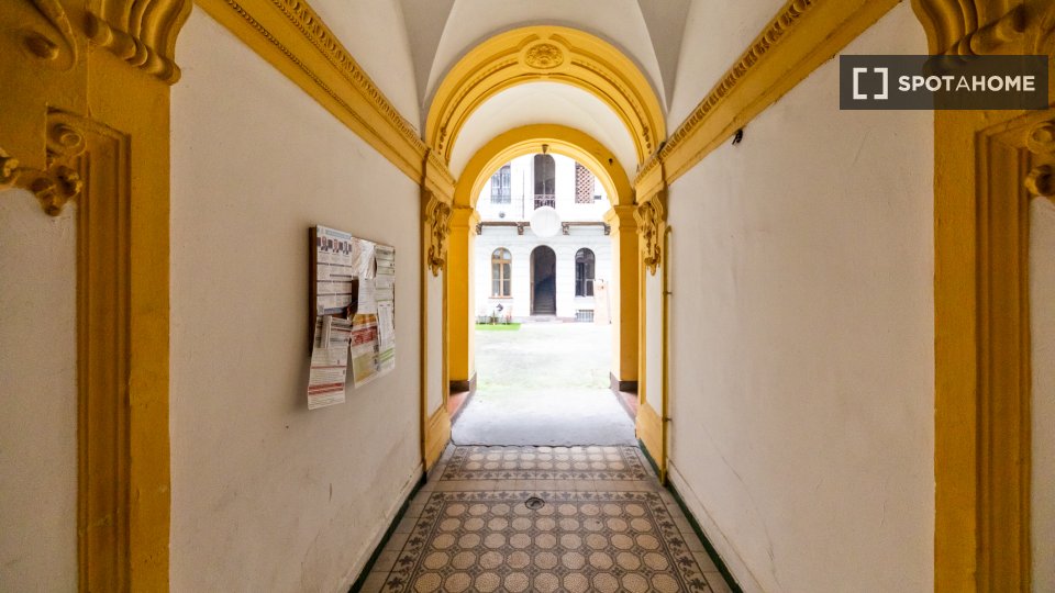 Double room Budapest, 3 beds, 100m² — photo 17