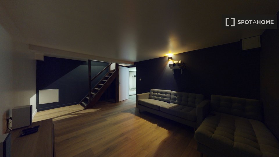 Double room Paris, 18 beds — photo 25