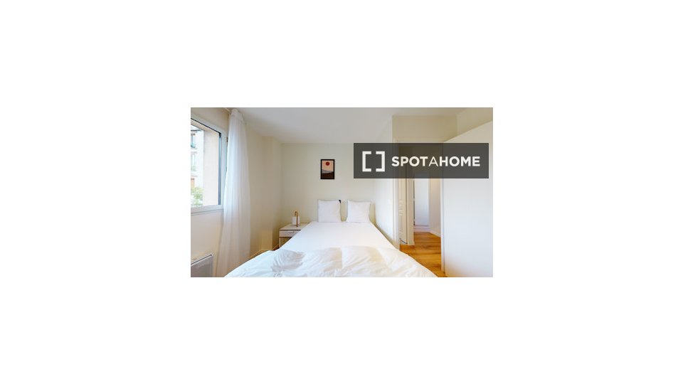 Double room Paris, 21 beds — photo 7