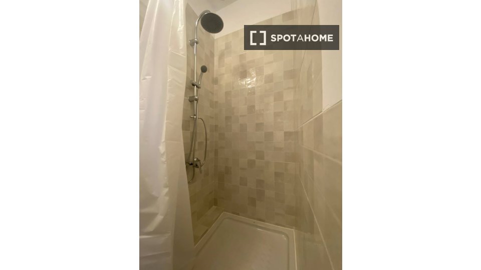 Apartment Valencia, 2 beds — photo 11